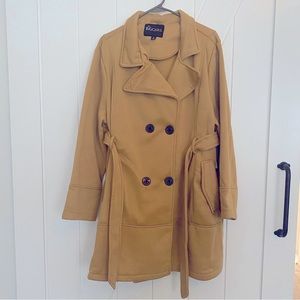 Big Chill Mustard Trench NWT